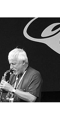Jim Galloway, Scottish-born Canadian jazz clarinet and saxophone player., dies at age 78